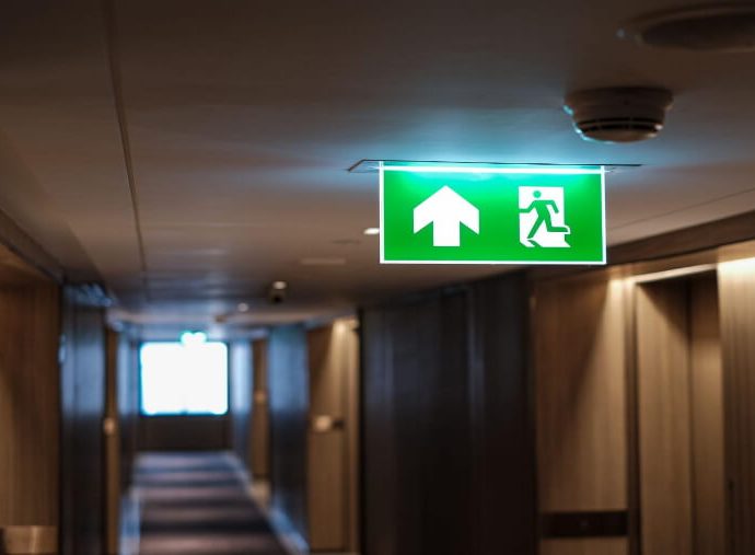Emergency lighting systems: everything you need to know